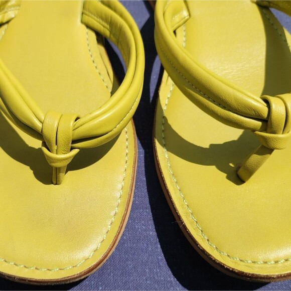 Apostrophe Women's beautiful leather sandals sz 7 Stylish Chic/ Comfy spring - Picture 4 of 13